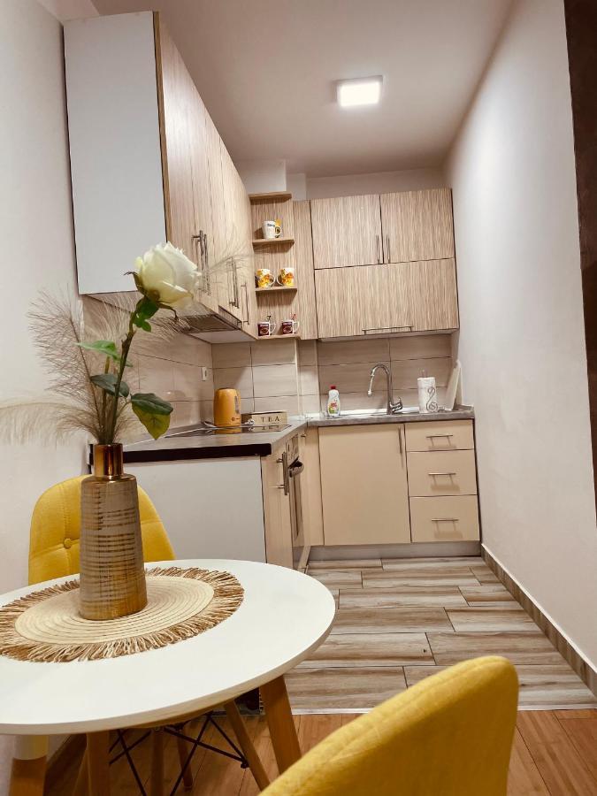 דובוי Apartman Royal 1 מראה חיצוני תמונה